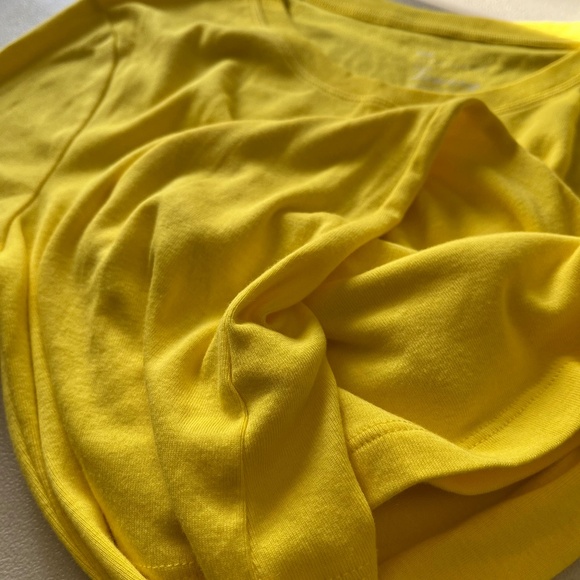 NWT Gap lemon yellow long sleeve tee, womens size L - Picture 8 of 13
